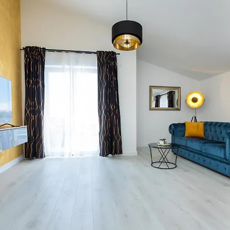 Aqua Apartment